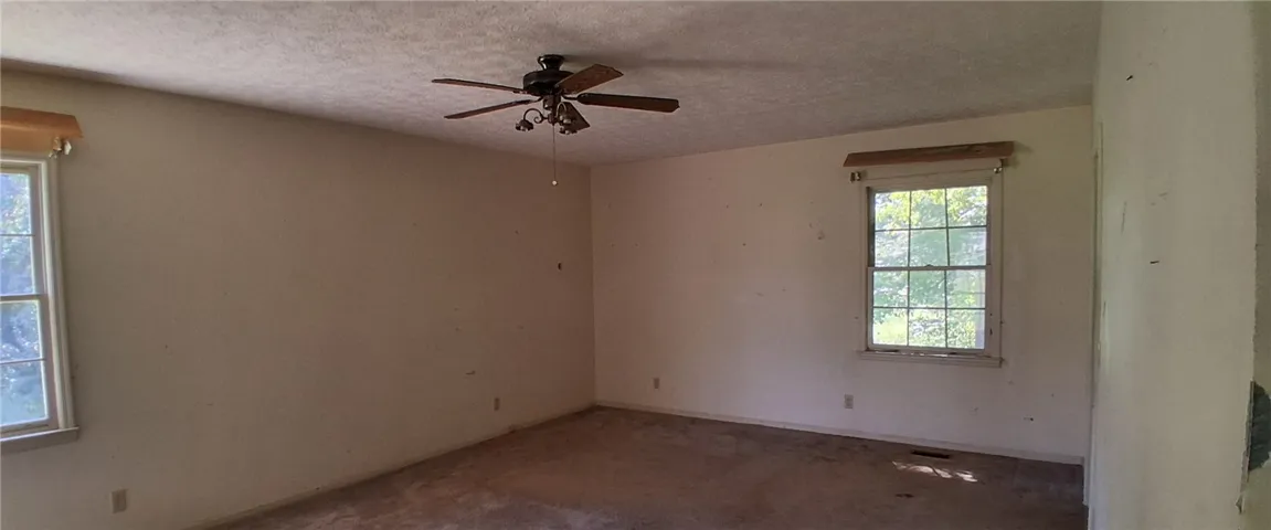 37 2nd Street Sw, Ashland, Alabama 36251