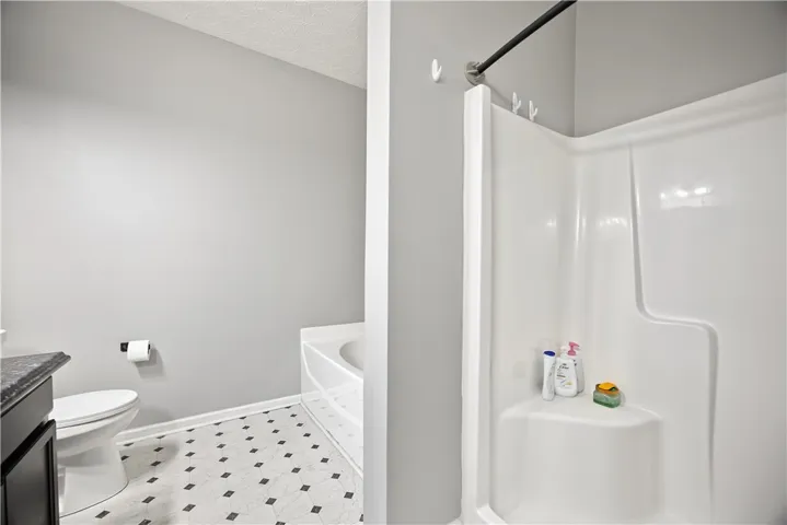 75 Willow Trace Drive, Phenix City, Alabama 36869