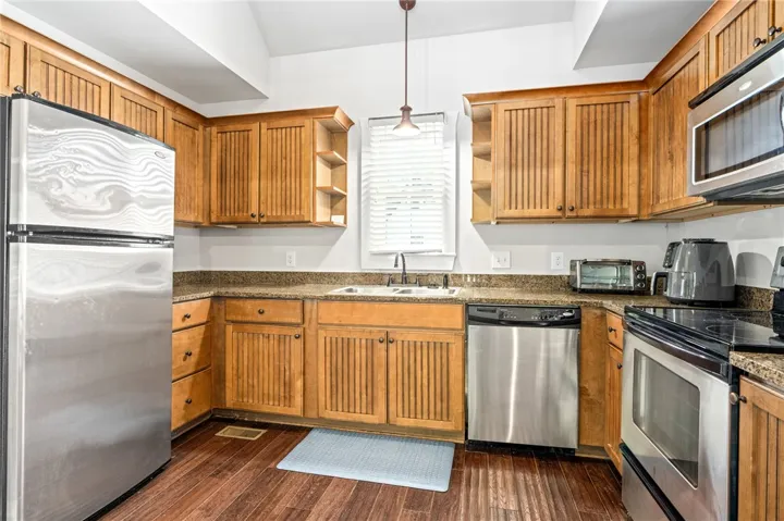 650 Dekalb Street 1064, Auburn, Alabama 36830