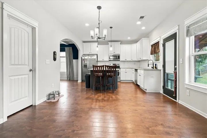 2804 Samantha Lane, Opelika, Alabama 36804
