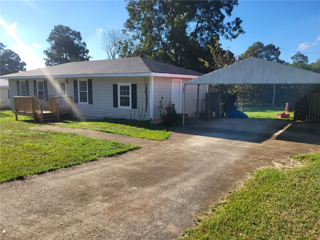 6721 18th Street Sw, Lanett, Alabama 36863