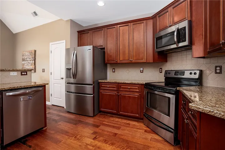 3007 Mckinley Drive, Opelika, Alabama 36804