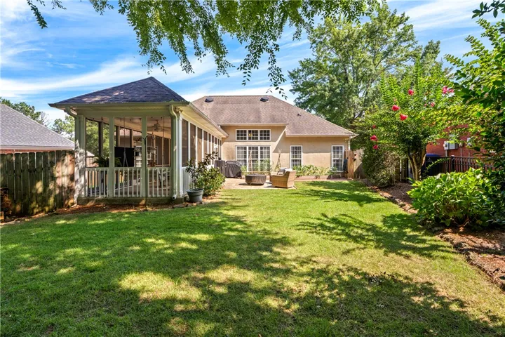 1944 Hillbrook Circle, Auburn, Alabama 36830