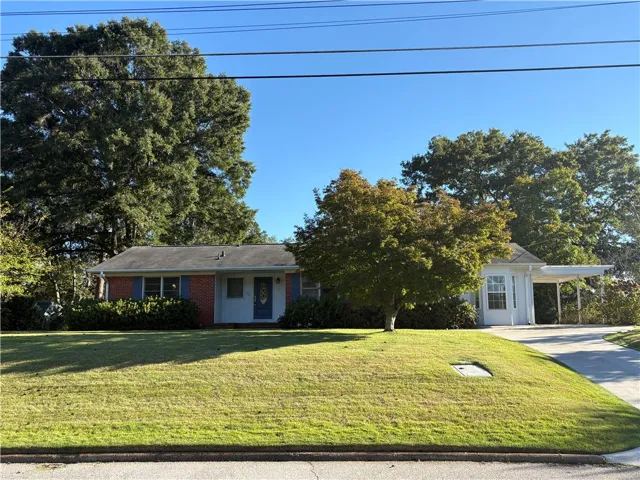 209 Etowah Avenue, Opelika, Alabama 36801