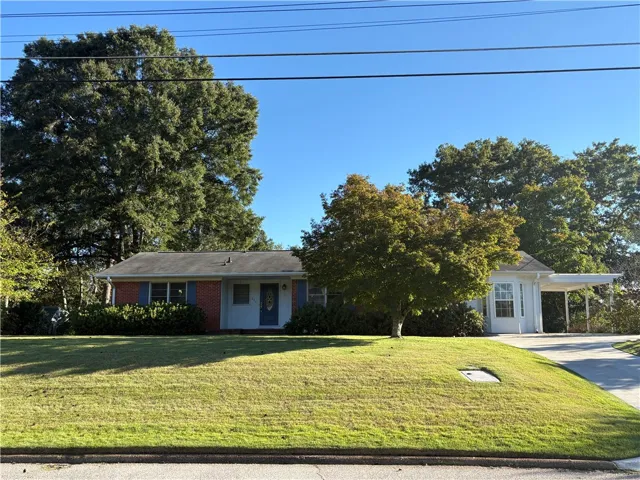 209 Etowah Avenue, Opelika, Alabama 36801