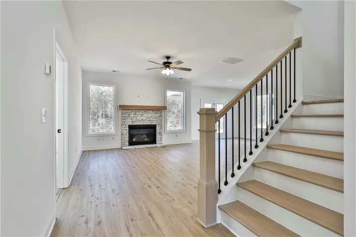 856 Asheton Drive 43, Opelika, Alabama 36801