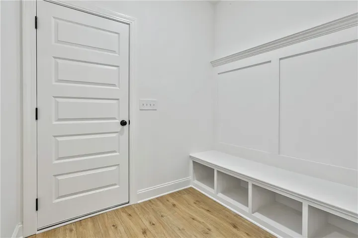 856 Asheton Drive 43, Opelika, Alabama 36801