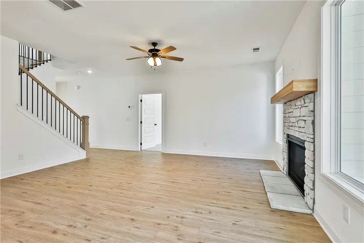 856 Asheton Drive 43, Opelika, Alabama 36801