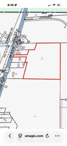 A detailed plat map outlines the clear property boundaries and neighboring parcels of land.