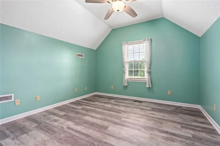 174 Oakview Way, Roanoke, Alabama 36274
