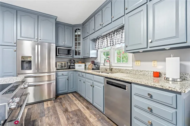 174 Oakview Way, Roanoke, Alabama 36274