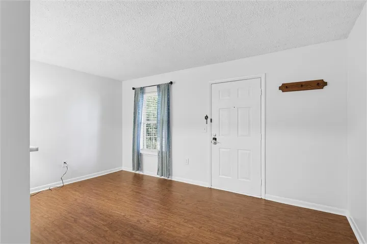 166 E University Drive K108, Auburn, Alabama 36832