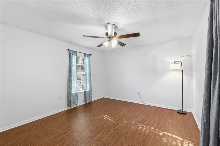 166 E University Drive K108, Auburn, Alabama 36832