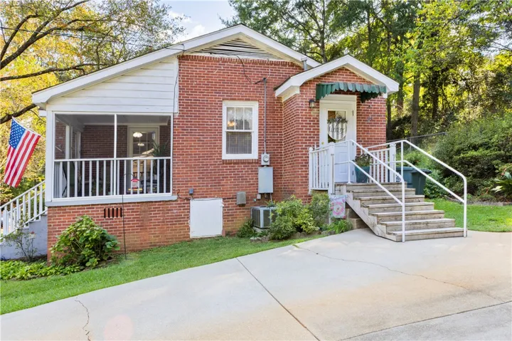 349 Bowden Drive, Auburn, Alabama 36830