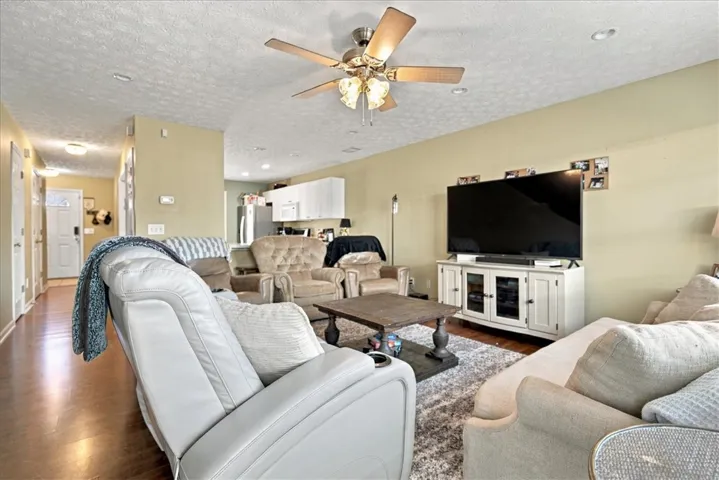 1477 Donahue Drive N 2007, Auburn, Alabama 36830