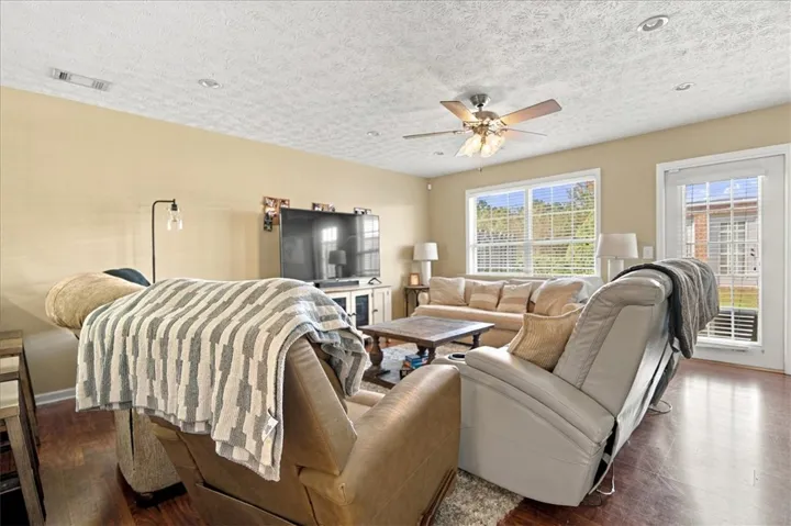 1477 Donahue Drive N 2007, Auburn, Alabama 36830