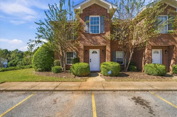 1477 Donahue Drive N 2007, Auburn, Alabama 36830