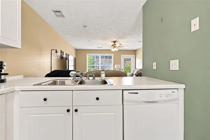 1477 Donahue Drive N 2007, Auburn, Alabama 36830