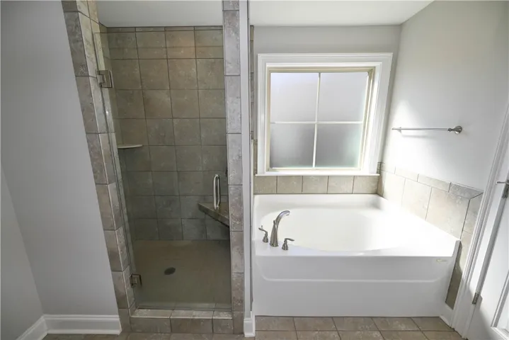 2355 Sherwood Drive, Opelika, Alabama 36081