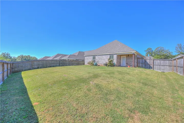 2355 Sherwood Drive, Opelika, Alabama 36081