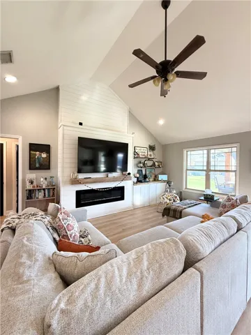 13 Silver Eagle Court, Ft Mitchell, Alabama 36856