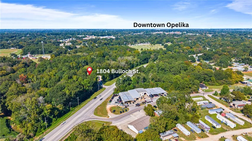 Also super close to downtown Opelika!