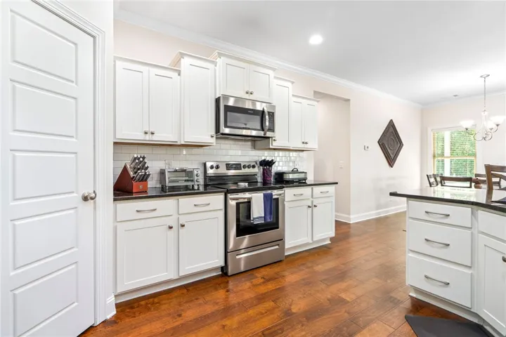 716 Shelton Cove Lane, Auburn, Alabama 36830