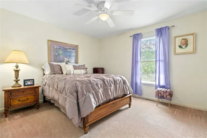 202 N 17th Avenue, Lanett, Alabama 36863