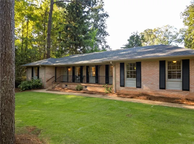 110 Springvale Road, West Point, Georgia 31833