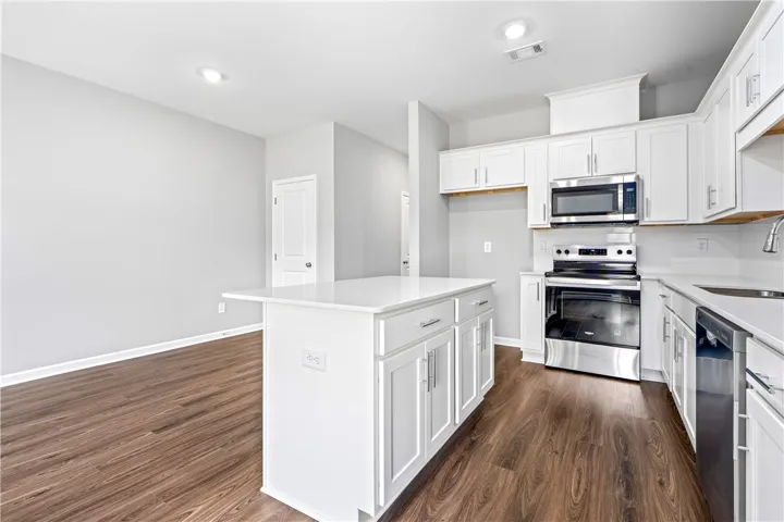 475 Gray Street, Auburn, Alabama 36801