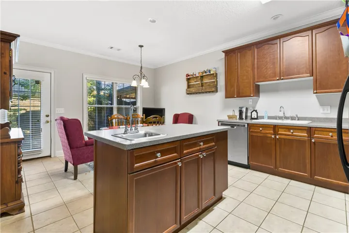 2586 Mill Creek Road, Auburn, Alabama 36832