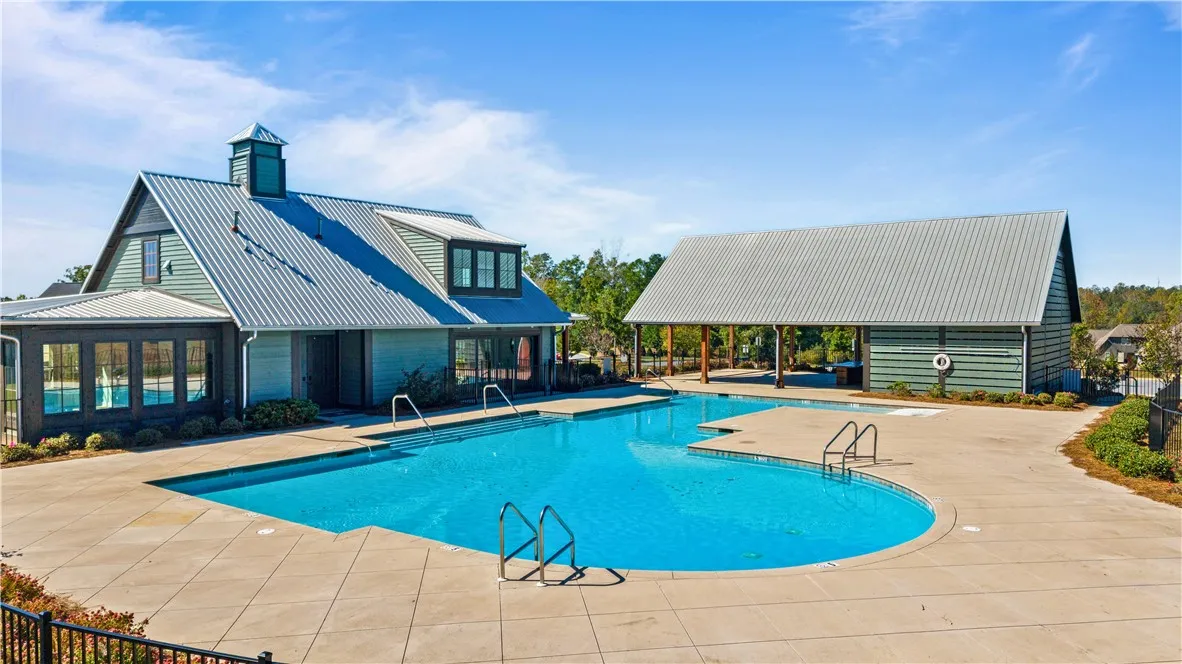 N'hood clubhouse, pool & pavilion.
