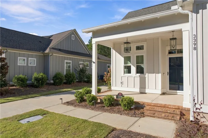 3398 Eagle Trail