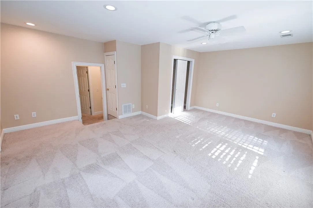 Bedroom 5 (upstairs)