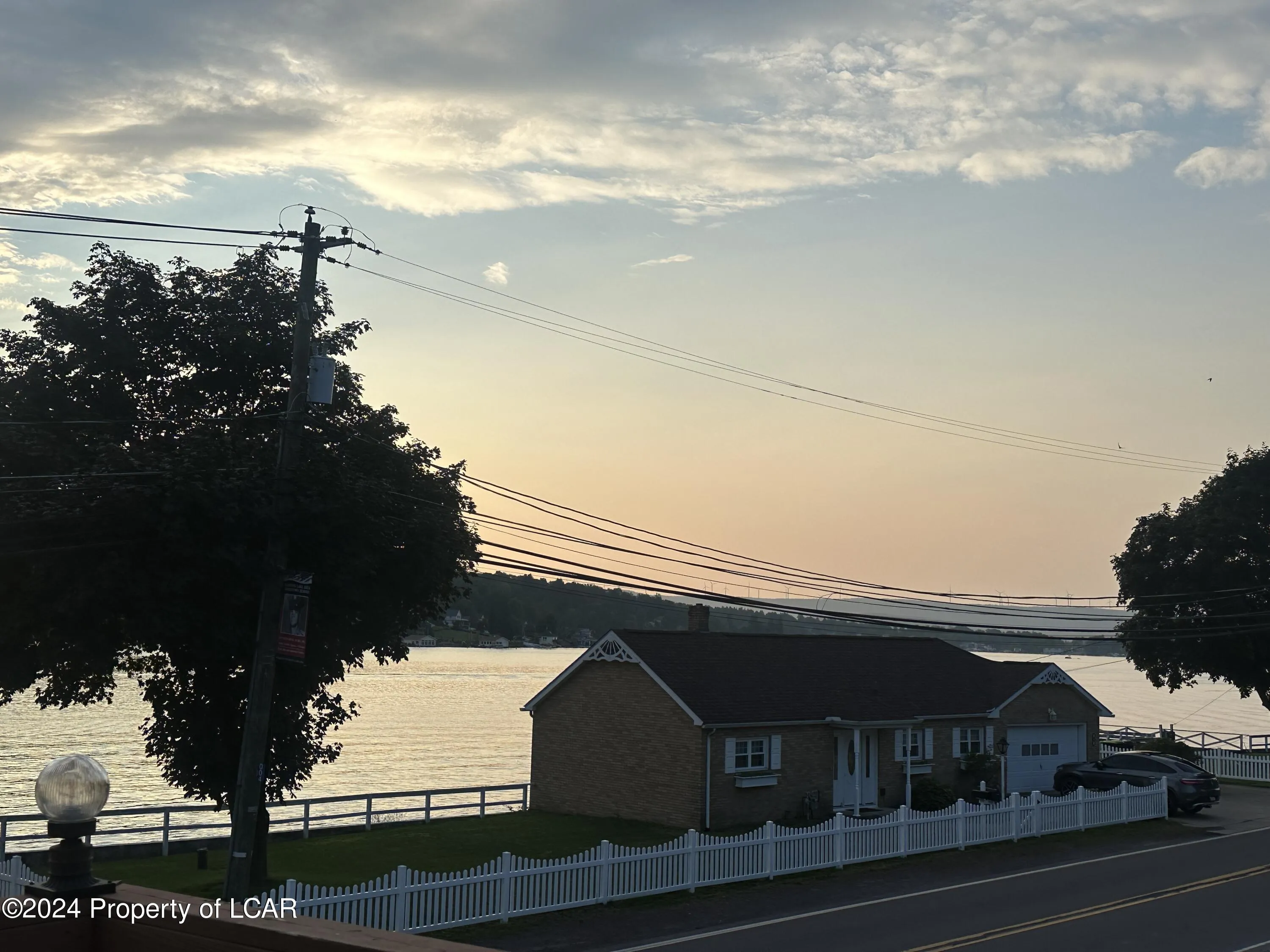 46 Lakeside Drive, Harveys Lake, Pa 18618, 2 Bedrooms Bedrooms, 5 Rooms Rooms,2 BathroomsBathrooms,Residential,For Sale,Lakeside Drive,24-4298