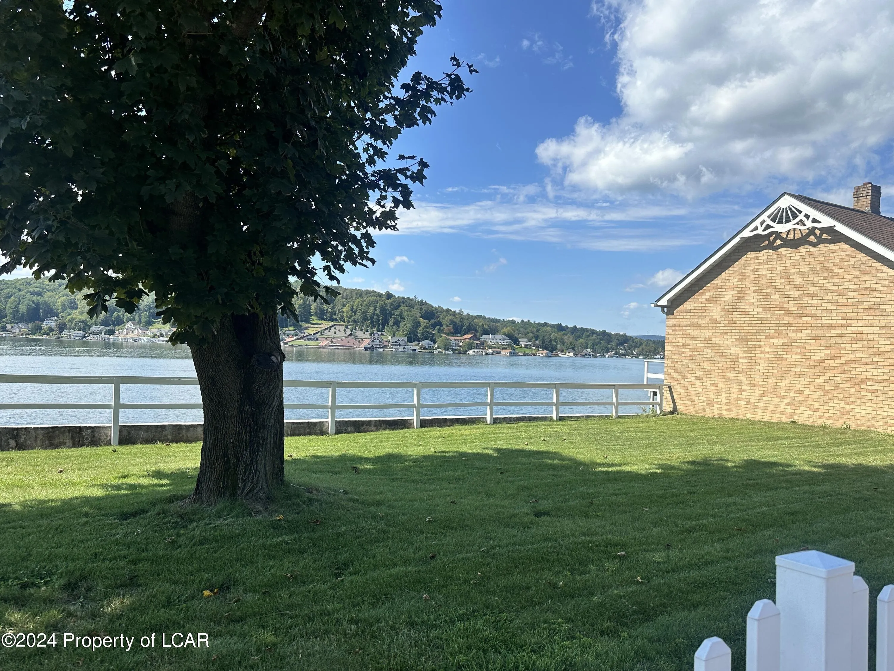 46 Lakeside Drive, Harveys Lake, Pa 18618, 2 Bedrooms Bedrooms, 5 Rooms Rooms,2 BathroomsBathrooms,Residential,For Sale,Lakeside Drive,24-4298