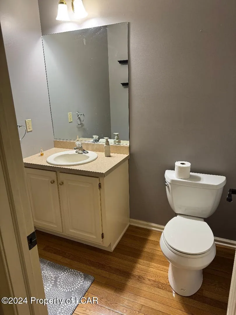 108 E Refuge Drive, Drums, Pa 18222, 2 Bedrooms Bedrooms, 9 Rooms Rooms,3 BathroomsBathrooms,Residential,For Sale,Refuge,24-6143