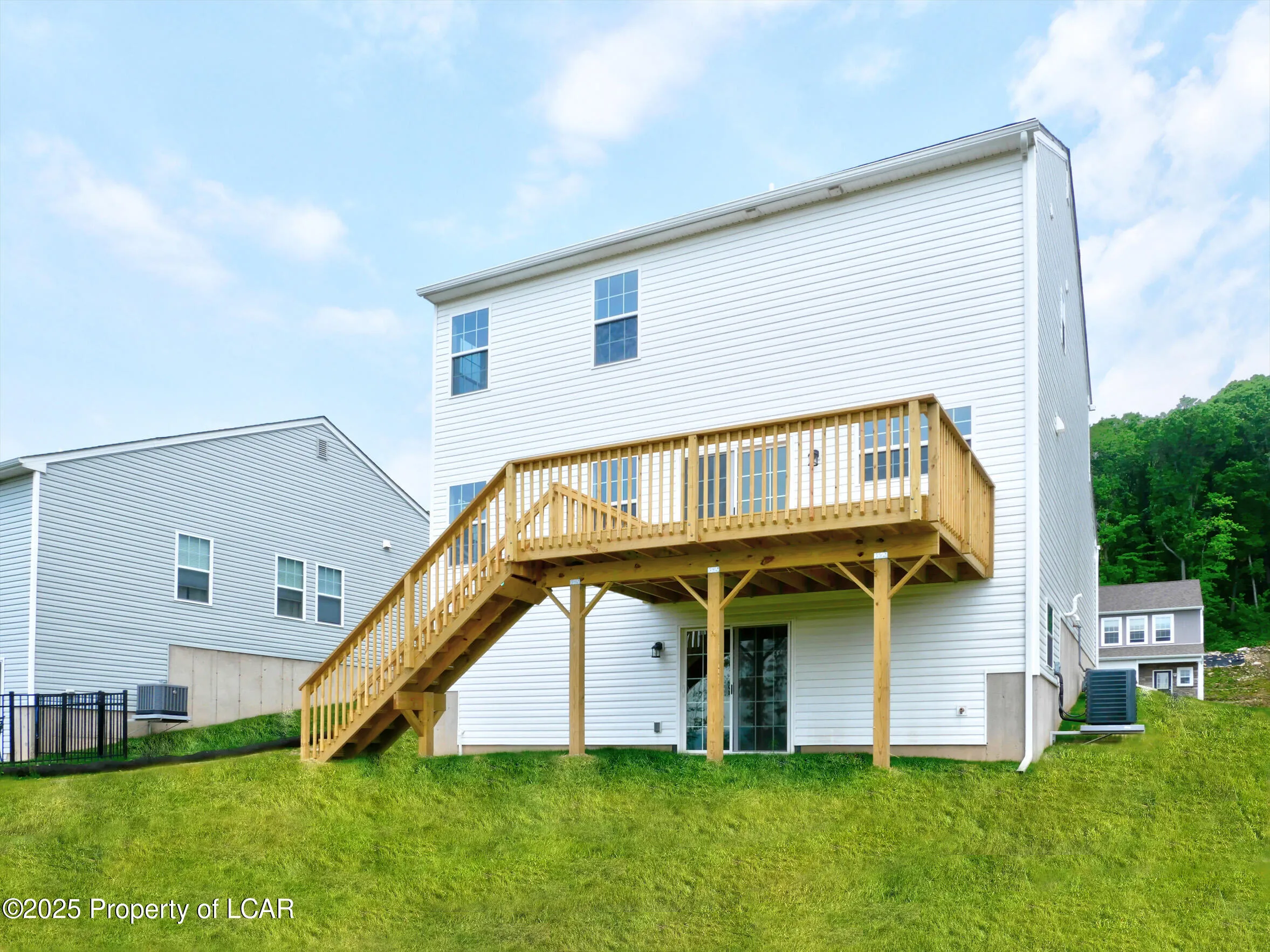 387 Long Run Road, Drums, Pa 18222, 3 Bedrooms Bedrooms, 10 Rooms Rooms,3 BathroomsBathrooms,Residential,For Sale,Long Run,25-166