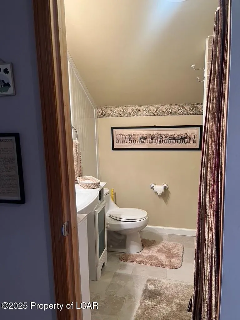 118 & 46 Arapahoe, Hazleton, Pa 18202, 5 Bedrooms Bedrooms, 9 Rooms Rooms,4 BathroomsBathrooms,Residential,For Sale,Arapahoe,25-2057