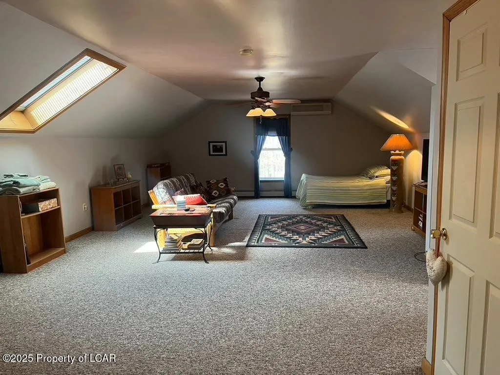118 & 46 Arapahoe, Hazleton, Pa 18202, 5 Bedrooms Bedrooms, 9 Rooms Rooms,4 BathroomsBathrooms,Residential,For Sale,Arapahoe,25-2057
