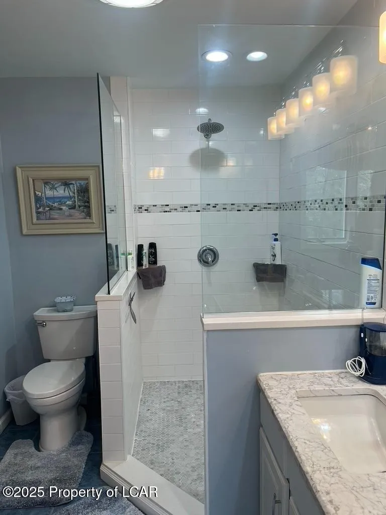 118 & 46 Arapahoe, Hazleton, Pa 18202, 5 Bedrooms Bedrooms, 9 Rooms Rooms,4 BathroomsBathrooms,Residential,For Sale,Arapahoe,25-2057