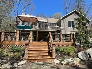 118 & 46 Arapahoe, Hazleton, Pa 18202, 5 Bedrooms Bedrooms, 9 Rooms Rooms,4 BathroomsBathrooms,Residential,For Sale,Arapahoe,25-2057