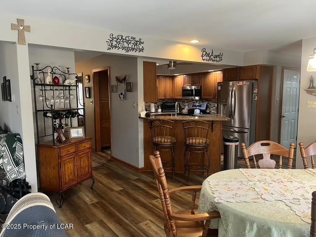 118 & 46 Arapahoe, Hazleton, Pa 18202, 5 Bedrooms Bedrooms, 9 Rooms Rooms,4 BathroomsBathrooms,Residential,For Sale,Arapahoe,25-2057