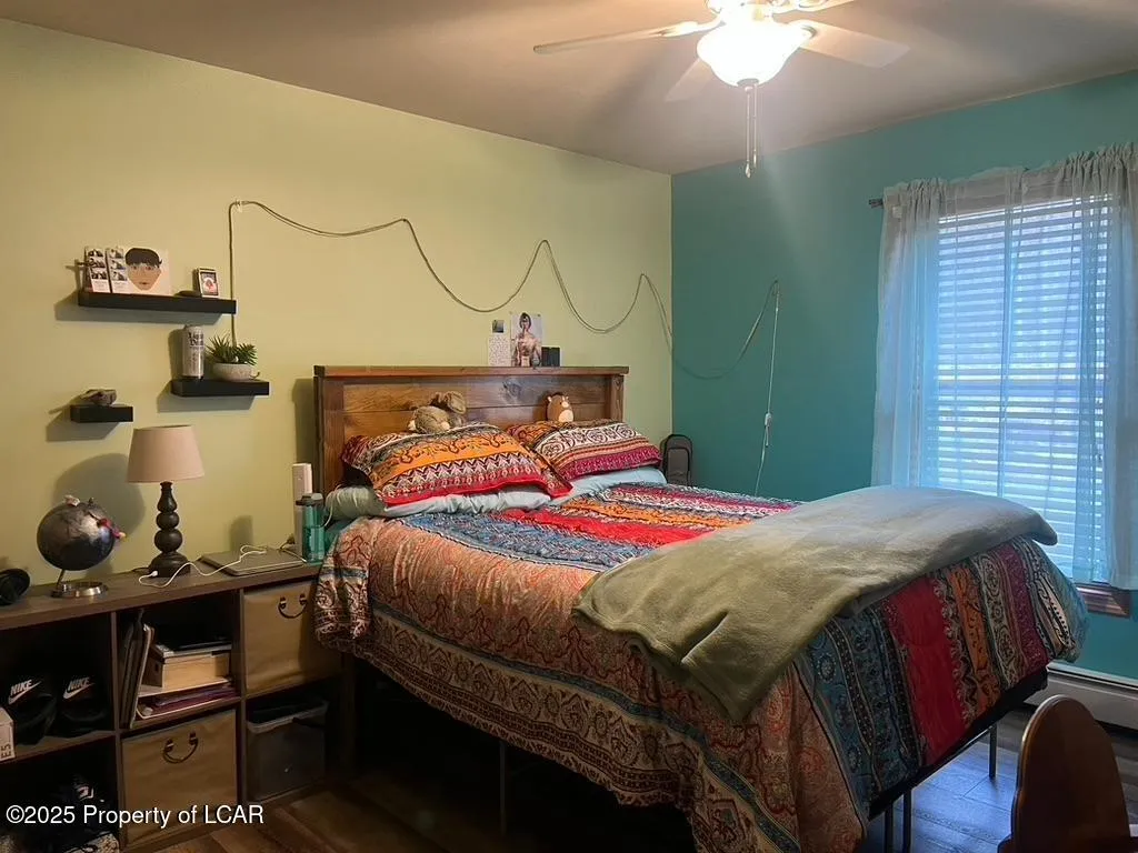 118 & 46 Arapahoe, Hazleton, Pa 18202, 5 Bedrooms Bedrooms, 9 Rooms Rooms,4 BathroomsBathrooms,Residential,For Sale,Arapahoe,25-2057