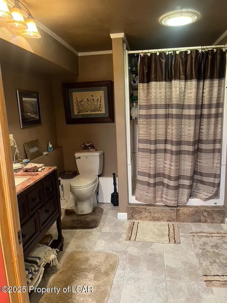 118 & 46 Arapahoe, Hazleton, Pa 18202, 5 Bedrooms Bedrooms, 9 Rooms Rooms,4 BathroomsBathrooms,Residential,For Sale,Arapahoe,25-2057
