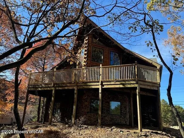 23 Pine Valley Lane, Hazle Twp, Pa 18202, 4 Bedrooms Bedrooms, 10 Rooms Rooms,5 BathroomsBathrooms,Residential,For Sale,PINE VALLEY,25-1885