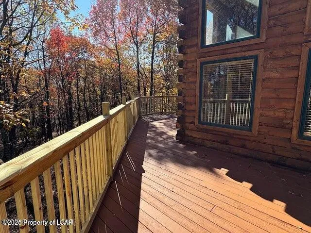 23 Pine Valley Lane, Hazle Twp, Pa 18202, 4 Bedrooms Bedrooms, 10 Rooms Rooms,5 BathroomsBathrooms,Residential,For Sale,PINE VALLEY,25-1885