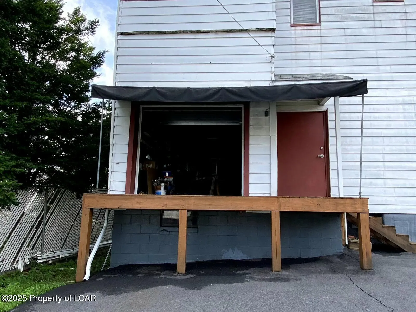 Awning Business, Wilkes-Barre, PA 18706(BUS), ,1 BathroomBathrooms,Commercial Sale,For Sale,Business,25-2295