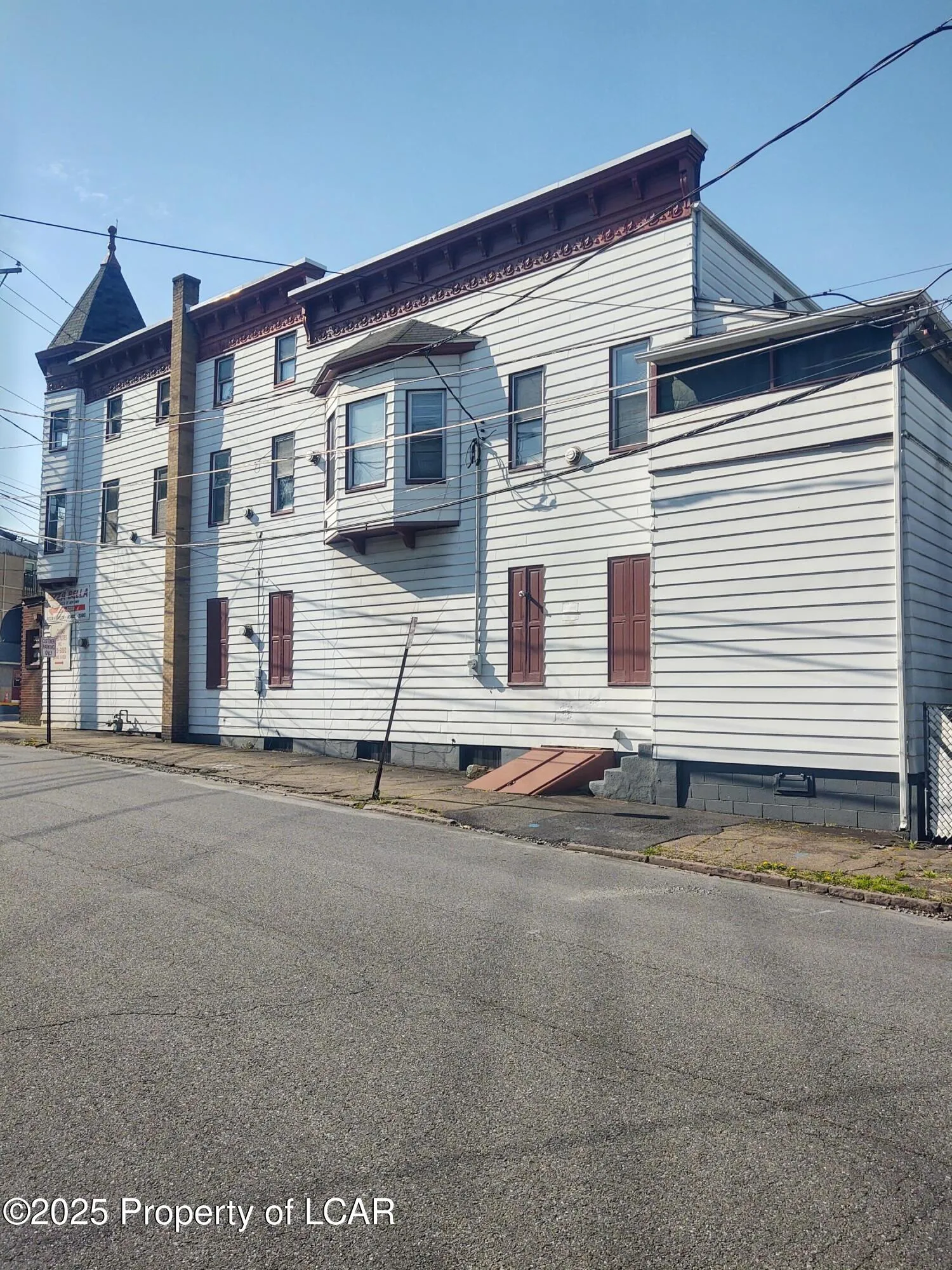 Awning Business, Wilkes-Barre, PA 18706(BUS), ,1 BathroomBathrooms,Commercial Sale,For Sale,Business,25-2295