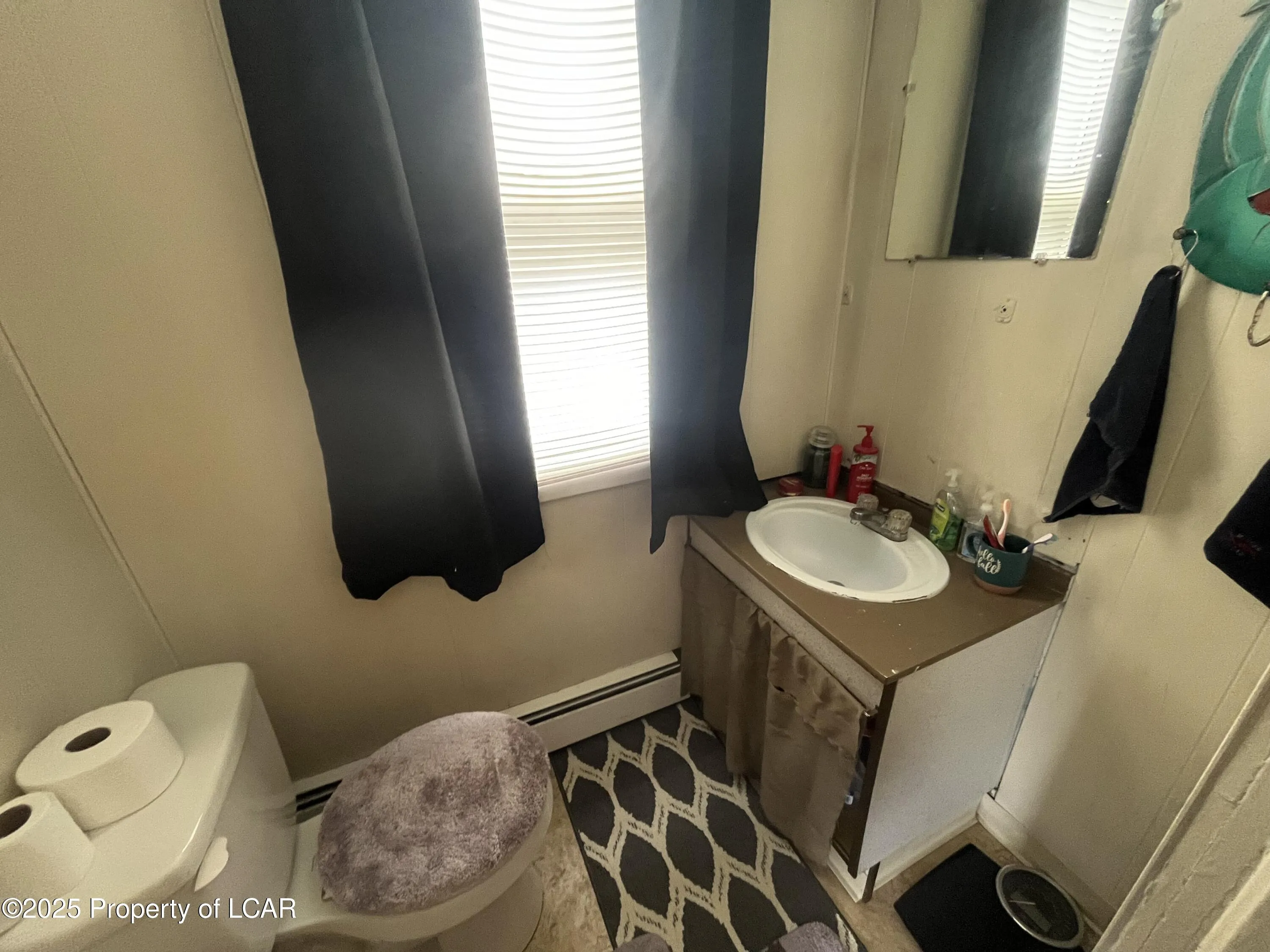1231 Main Street, Swoyersville, PA 18704, ,Residential Income,For Sale,Main,25-2382